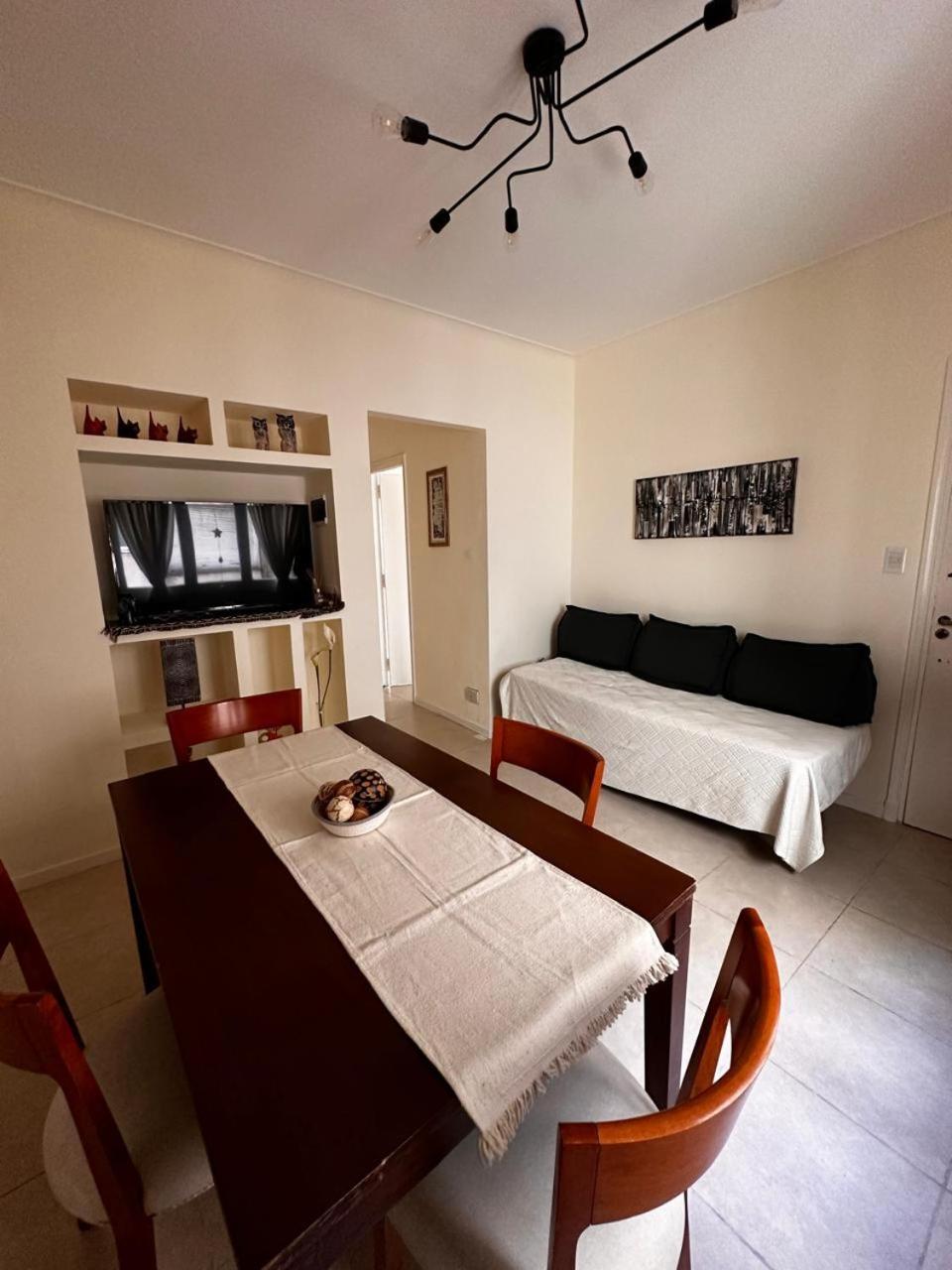 Apartment Dos Ambientes Entre Rios Y Colon *
